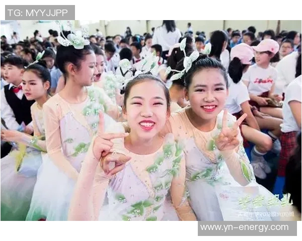 朱俊龙的奋斗历程与未来展望：从青涩少年到职场精英的成长故事